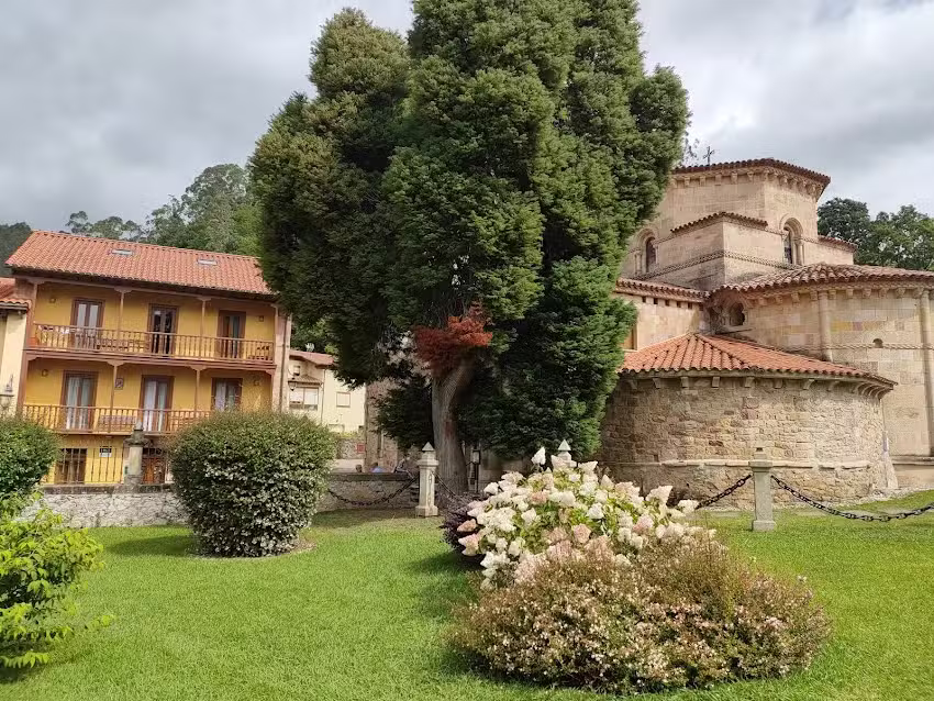 Apartamentos Puente Viesgo Viviendas Rurales