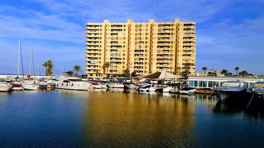 Apartamentos Puerto Bello