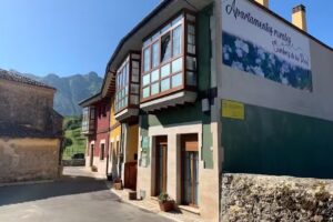 Apartamentos Rurales Cumbres de los Picos