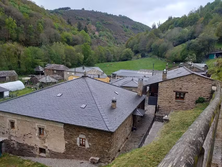 Apartamentos Rurales «El Valle de Oscos»