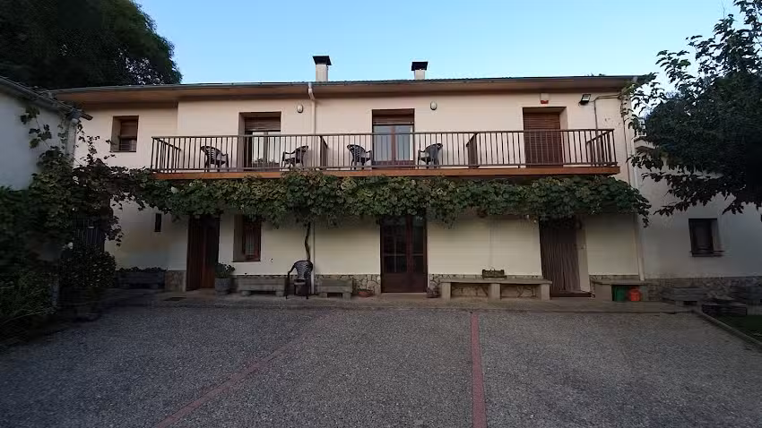 Apartamentos Rurales la Badía