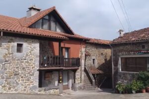 Apartamentos rurales La Plazuela | Asón