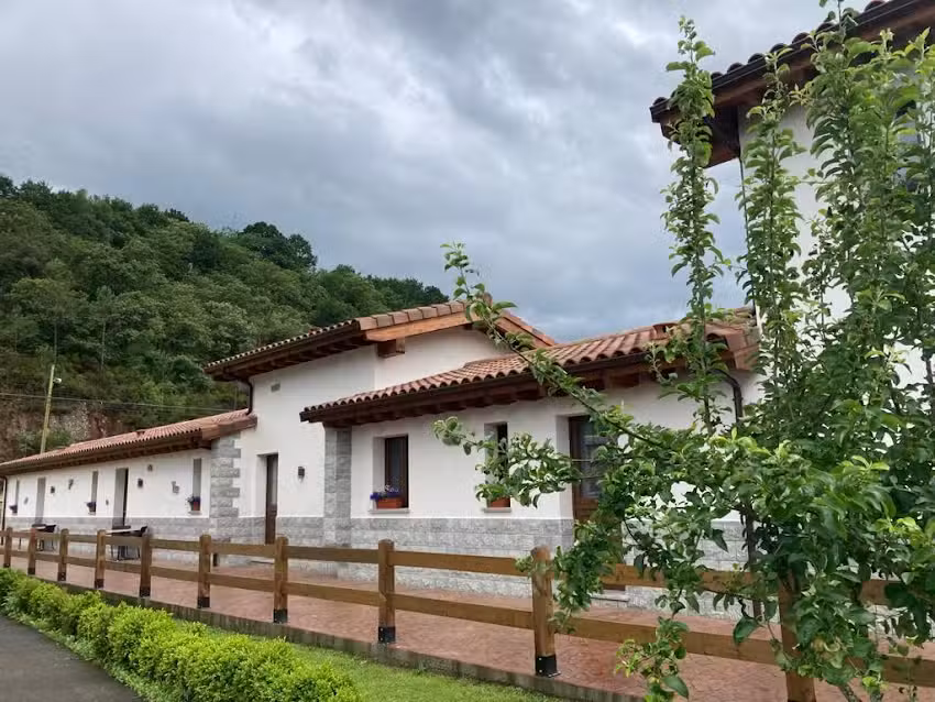 Apartamentos Rurales La Presa El Molin