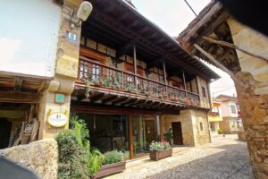 Apartamentos Rurales Pedredo | Cantabria