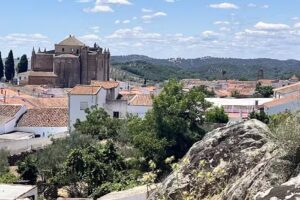 Apartamentos Rurales Peñón y Cruz