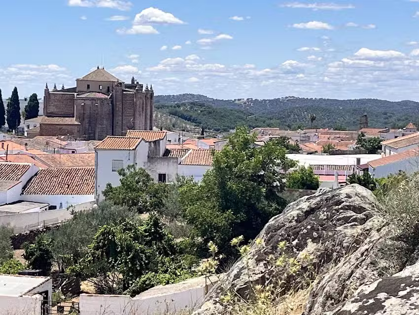 Apartamentos Rurales Peñón y Cruz