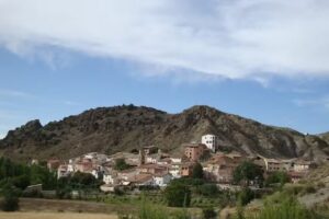 Apartamentos Turísticos “El Salobral” en Valacloche – Teruel