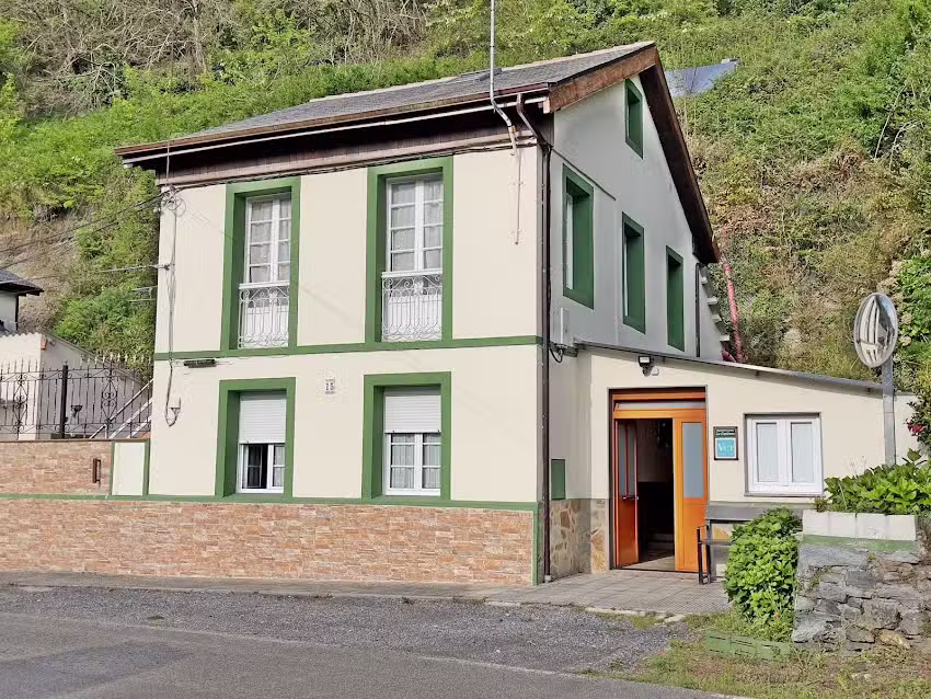 Apartamentos Turísticos La Capitana