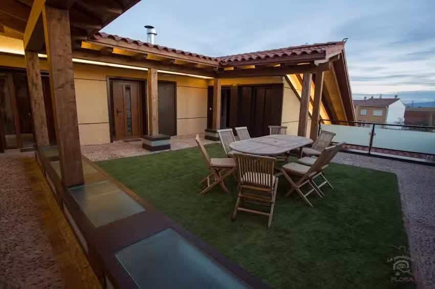 Apartamentos Turísticos «La Panadería de Flora»