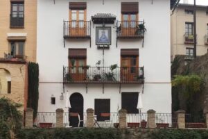 Apartamentos Turísticos Santa Ana.