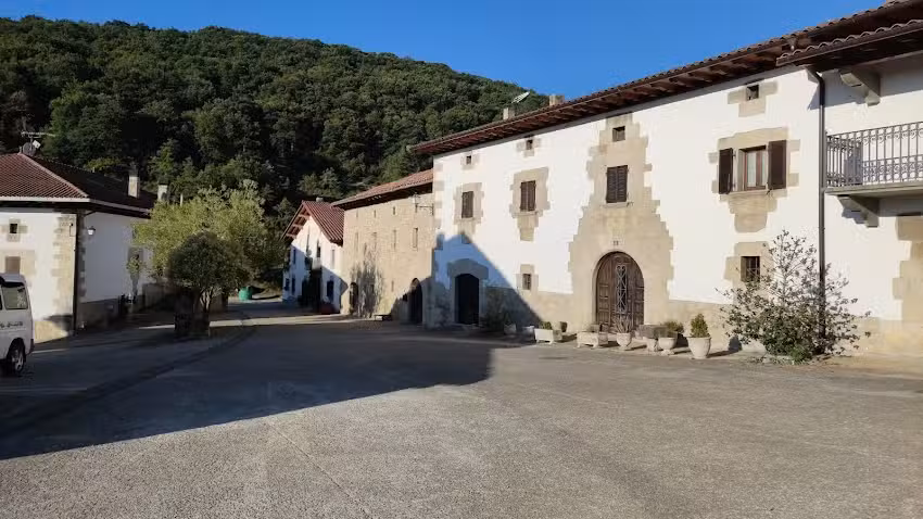 Apartamentos Txastarena