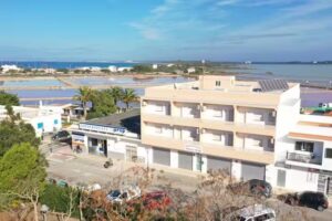 APARTAMENTOS VISTA MAR