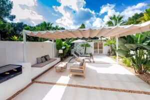 Apartamentos y Restaurante Ses Eufabietes