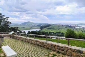 Apartamentos y villa Playa de Covachos