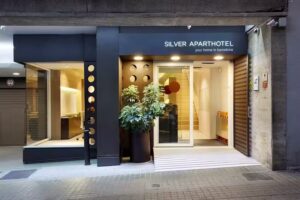 Aparthotel Silver Barcelona