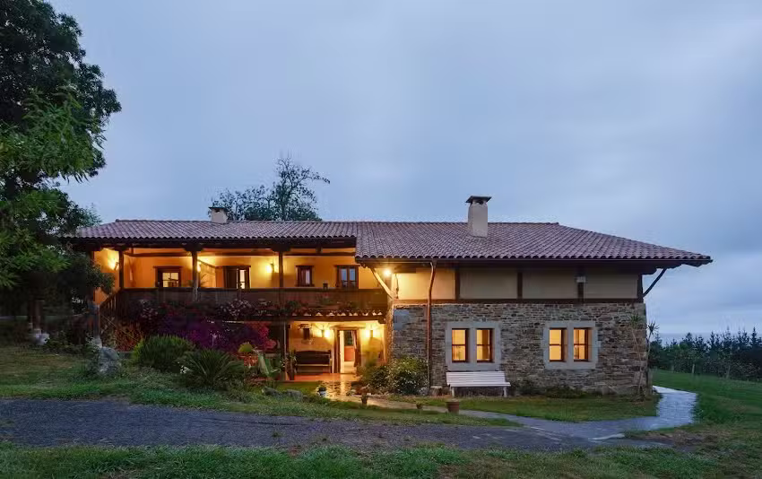 Apikale Casa Rural