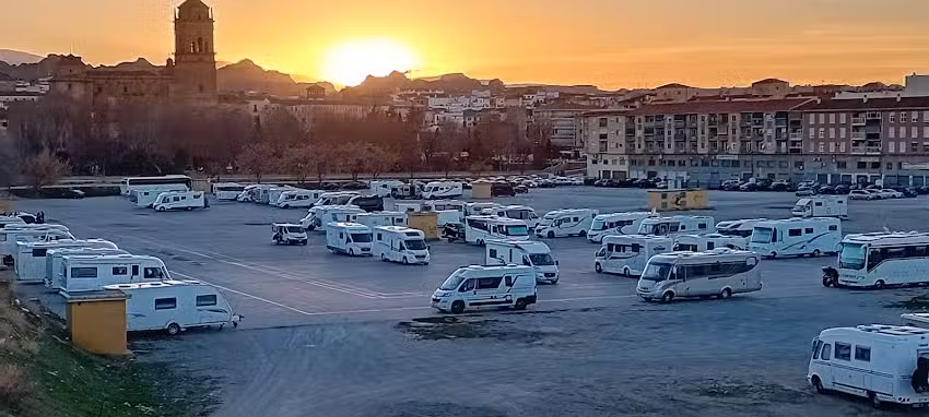 Área Autocaravana Guadix
