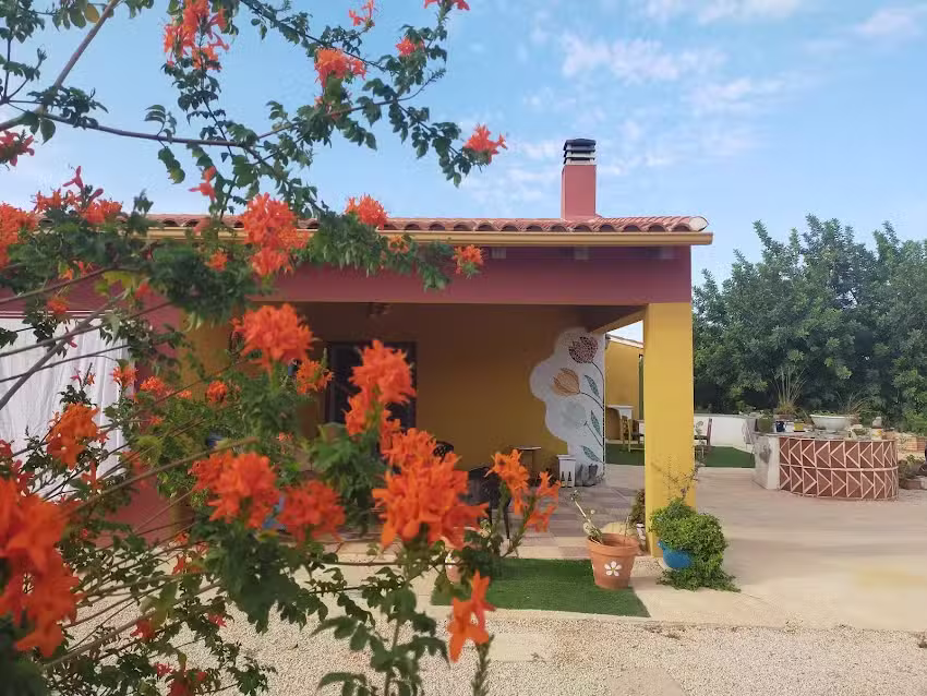 Área autocaravanas Granja La Carmela