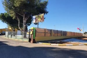 Área Camping Camper Park Caravanas Home