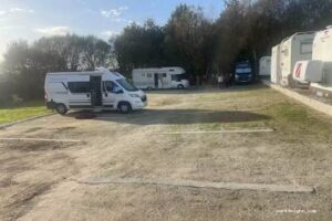 Área de autocaravanas