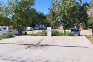Area de autocaravanas Camarasa