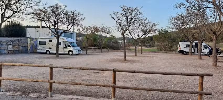 ÁREA DE AUTOCARAVANAS DE AVIÑÓN