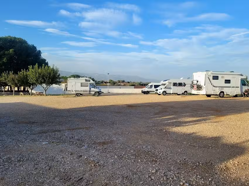 ÁREA DE AUTOCARAVANAS de Vilanova d’Alcolea
