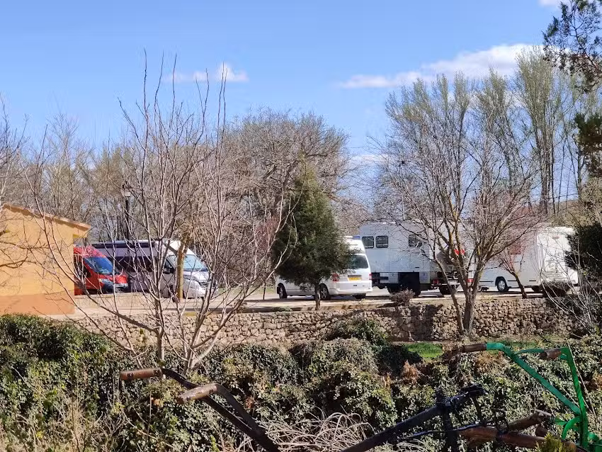 Área de autocaravanas Fuentes Calientes