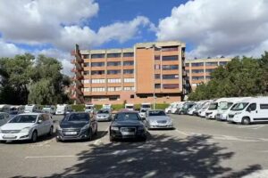 Área de Autocaravanas Isla Dos Aguas Palencia