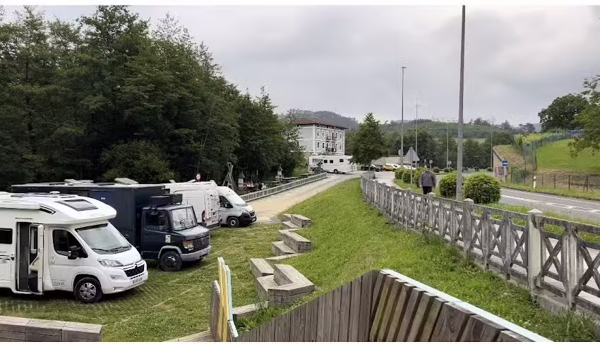 Área de autocaravanas Larrabetzu