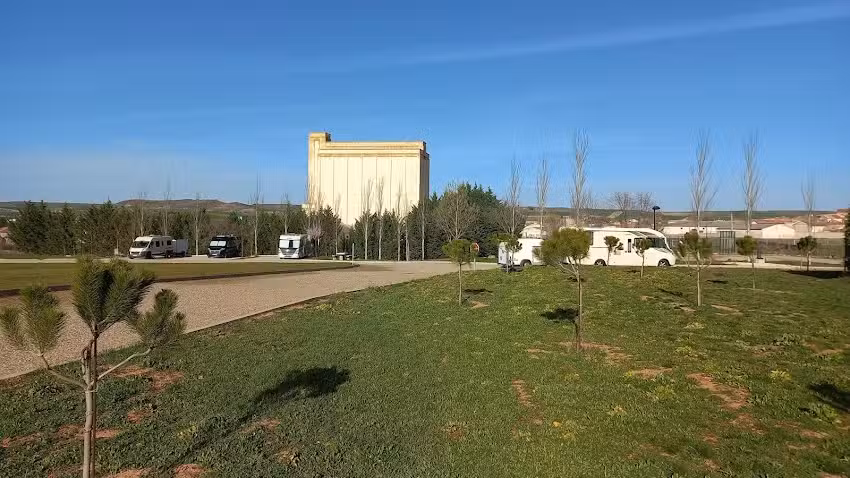 Área de Caravanas Santa Maria del Camper