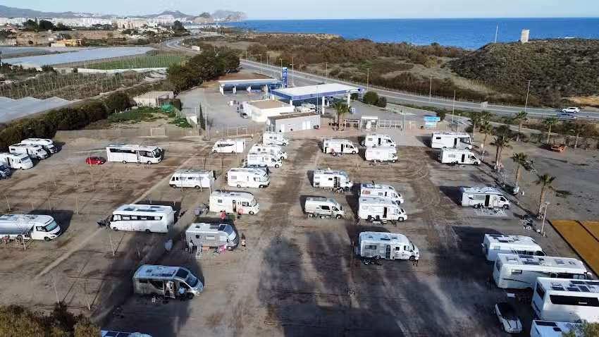 Area de Servicio Autocaravanas Aníbal