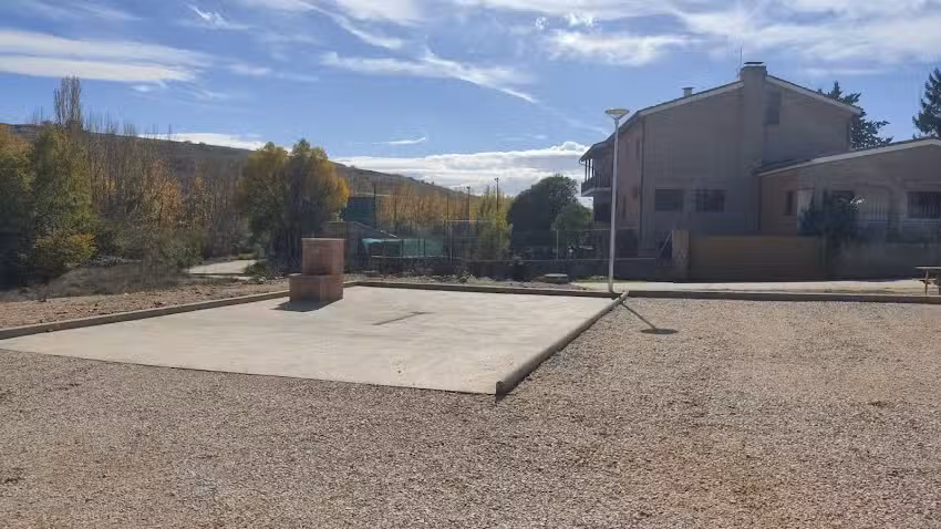 Área de Servicios para Autocaravanas de Garray.