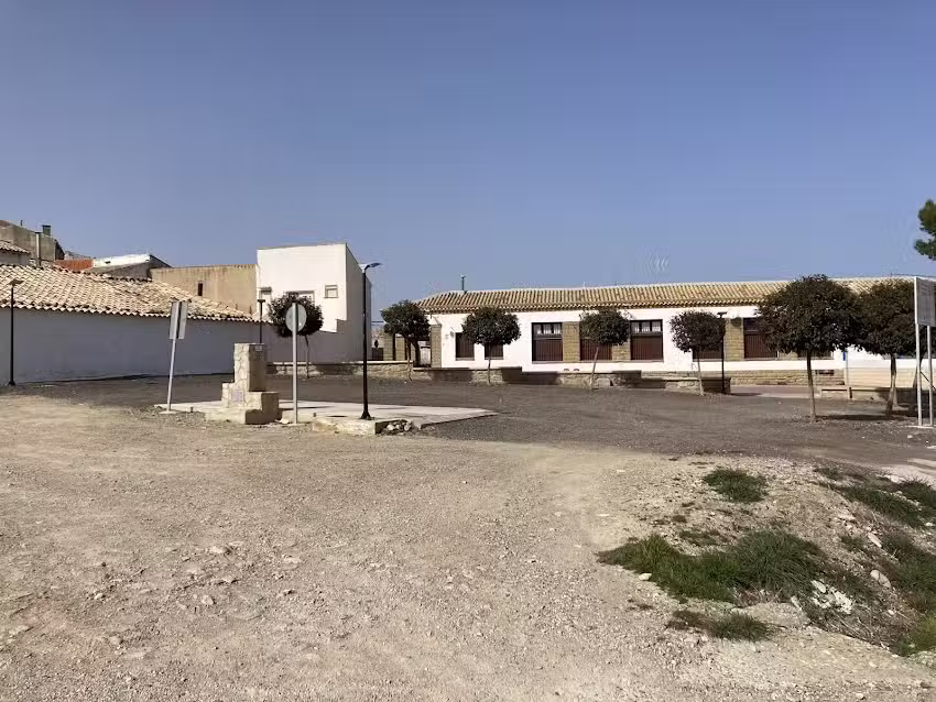 ÁREA DE SERVICIOS PARA AUTOCARAVANAS de Las Pedrosas.