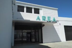 Area Surf House