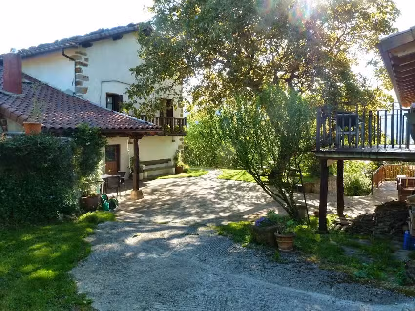 Arrieta Haundi Casa Rural y Apartamentos Rurales