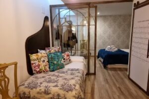 Ateneo Cuenca – Suites con cocina en el casco histórico