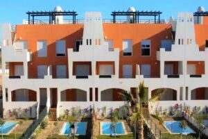 Ático en España con piscina privada- Belvilla by Oyo