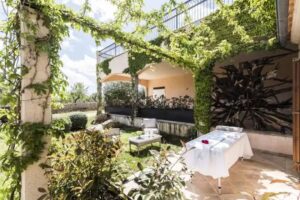 AUMALLIA HOTEL & SPA