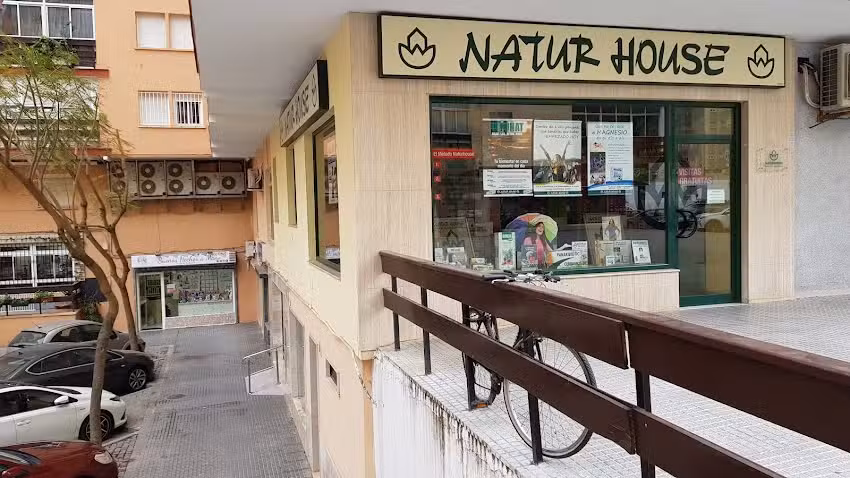 Avenida Playa Victoria vistas Mar