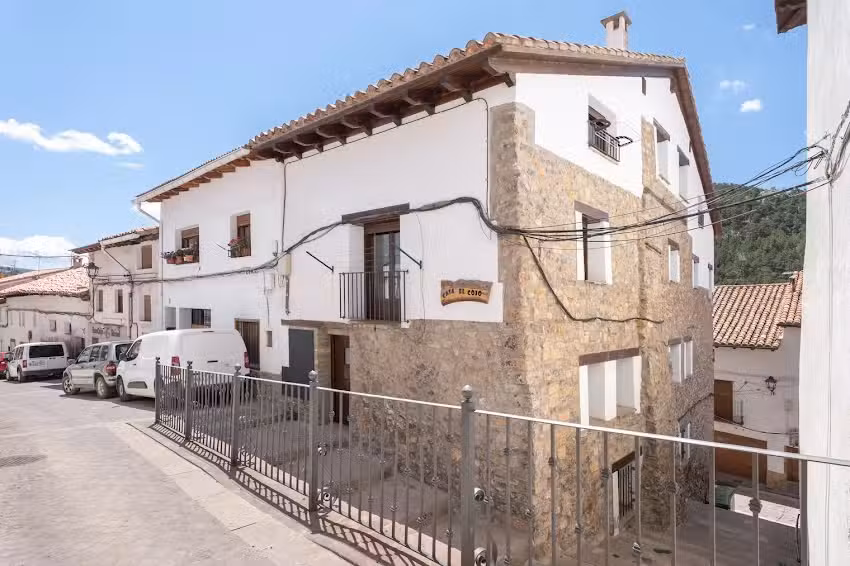 Aventura Blanca (Apartamentos Casa el Cojo)