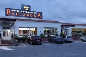 Ballabona Hotel-Restaurante