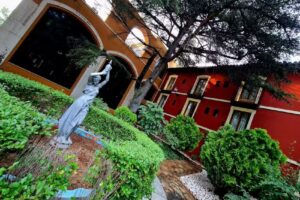 Balneario Paracuellos de Jiloca. Recepción y Aparcamiento