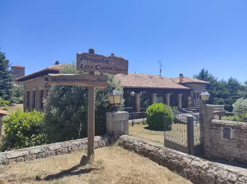 Bar- Restaurante-Posada Los Carabeos