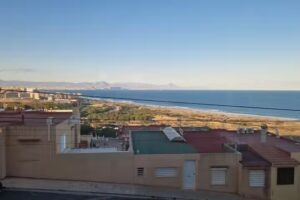 Beach Life & The Fey, Carabassi Beach, Gran Alacant, Alicante