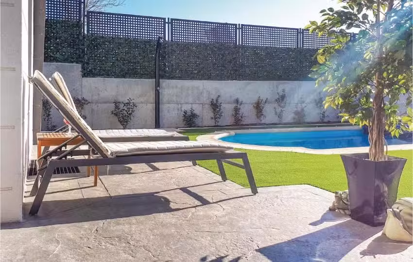 Beautiful Home In Arroyomolinos With Wifi, Private And Outdoor Swimming Pool