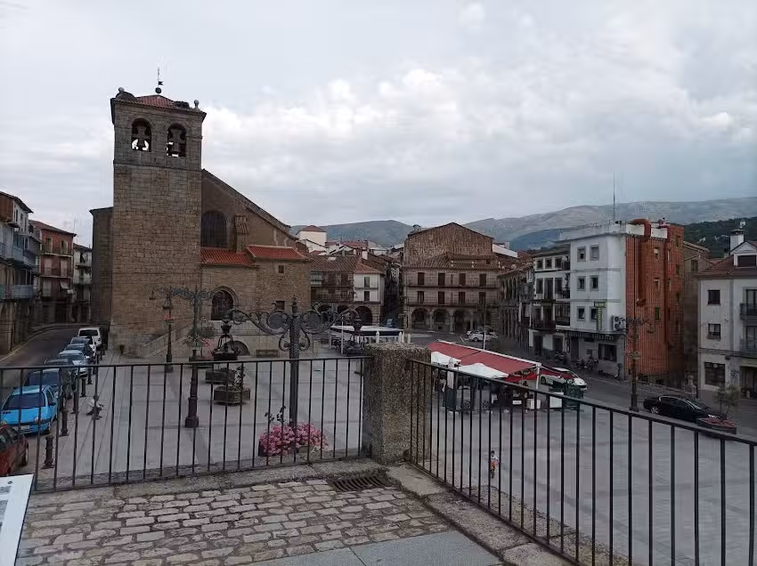 Béjar Alojamiento La Plaza