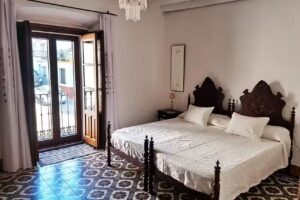 Benafique La Casa del Ciprés