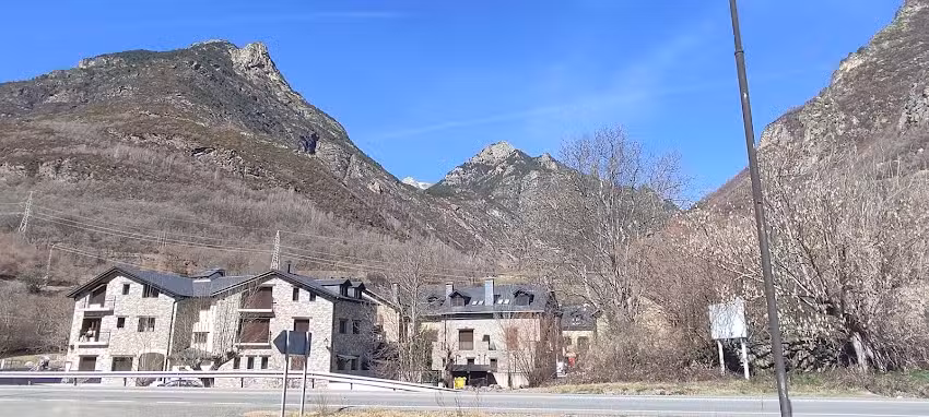 Benasque House