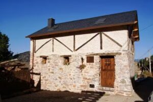 BINATUR , Casa rural en Las Médulas